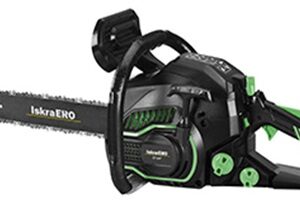 ISKRA ERO  BENZINMOTOROS LÁNCFŰRÉSZ IE-GC401